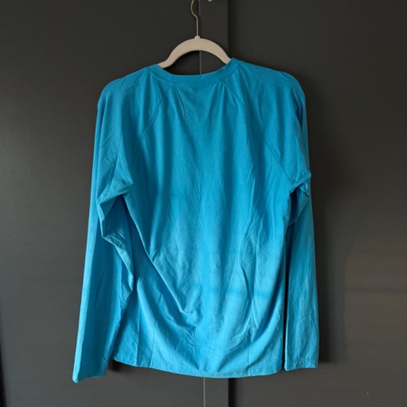 Burn Boot Camp Athletic Long Sleeve - Picture 4 of 4